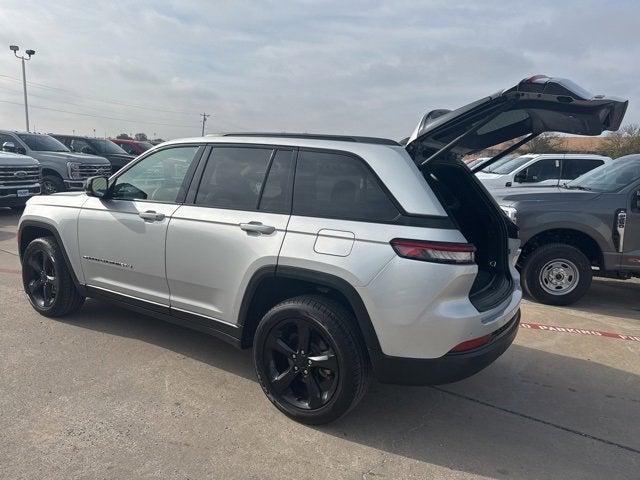 2024 Jeep Grand Cherokee Altitude