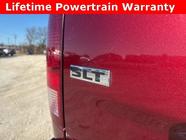 2024 RAM 1500 Classic SLT