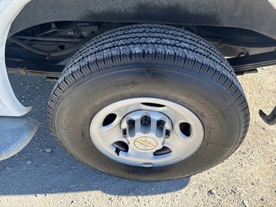 2024 Chevrolet Express Cargo 2500 WT