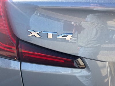 2023 Cadillac XT4 Premium Luxury