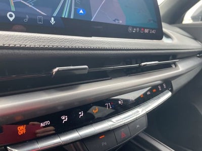 2025 Cadillac XT4 Premium Luxury