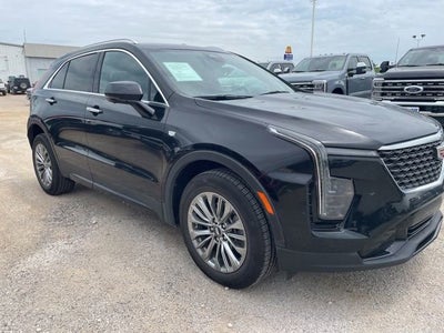 2025 Cadillac XT4 Premium Luxury
