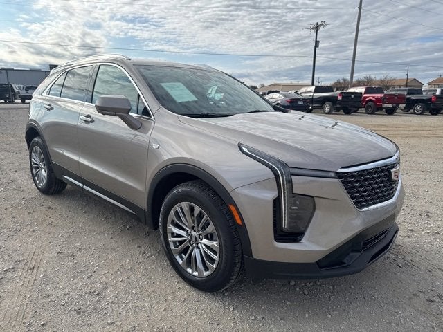 2025 Cadillac XT4 Premium Luxury