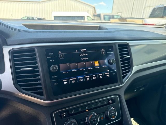 2021 Volkswagen Atlas 3.6L V6 SE w/Technology R-Line