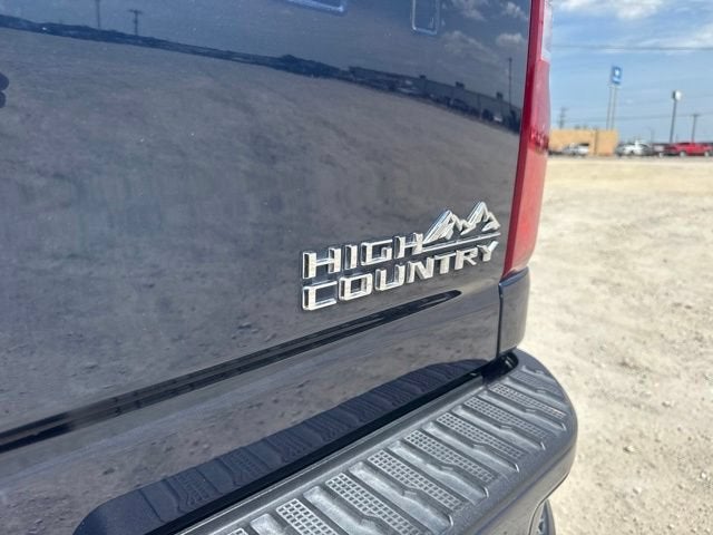 2022 Chevrolet Silverado 3500 HD High Country