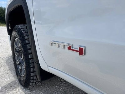 2025 GMC Sierra 1500 AT4