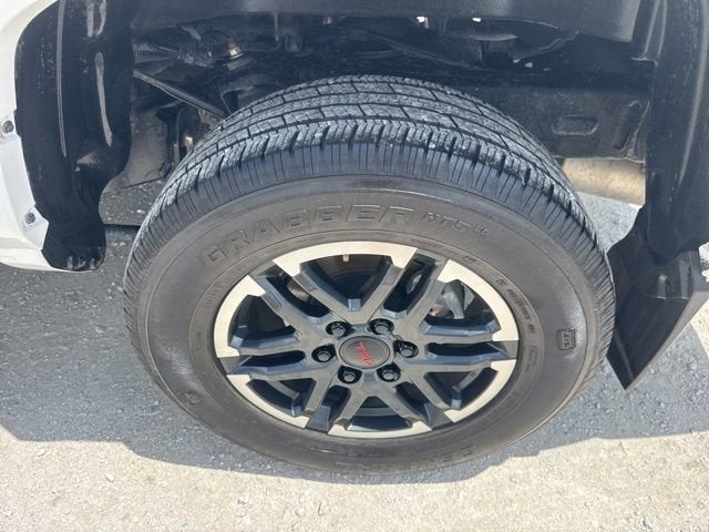 2024 Toyota Tacoma 2WD SR5