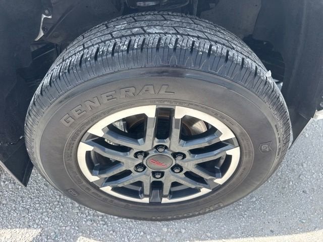 2024 Toyota Tacoma 2WD SR5