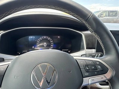 2025 Volkswagen Taos SE