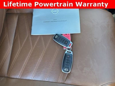 2023 Nissan Pathfinder Platinum