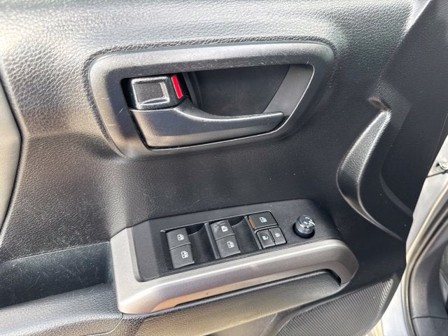 2021 Toyota Tacoma 2WD SR5