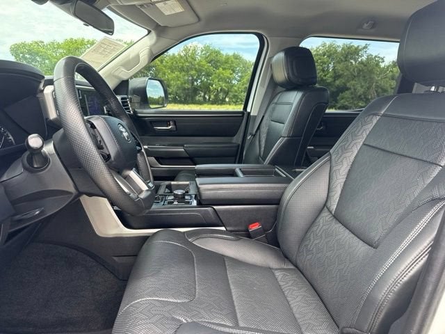 2024 Toyota Tundra 4WD SR5