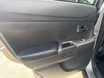 2025 Mitsubishi Outlander Sport S