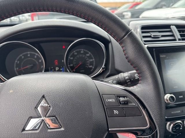 2025 Mitsubishi Outlander Sport S