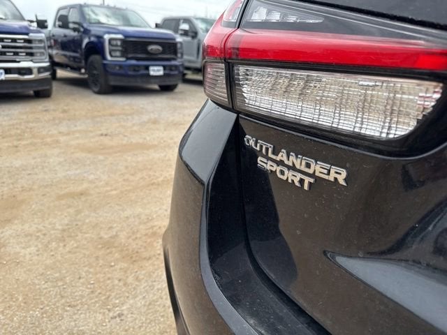 2025 Mitsubishi Outlander Sport S