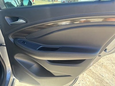 2020 Buick Envision Essence Group