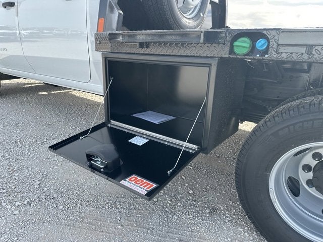 2026 GMC Sierra 3500 HD Chassis Cab Pro