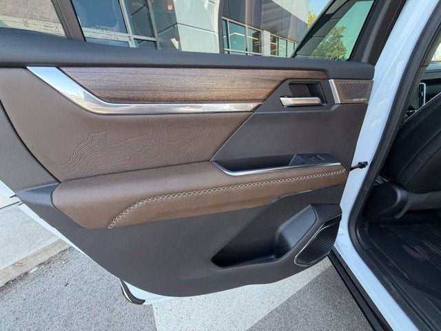 2027 GMC Acadia Denali Ultimate