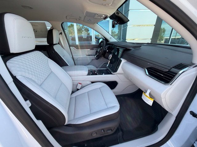 2027 GMC Acadia Denali