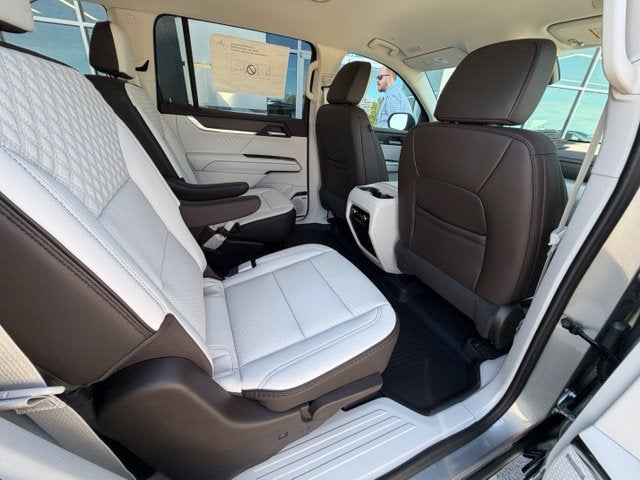 2027 GMC Acadia Denali