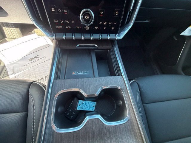 2027 GMC Acadia Denali