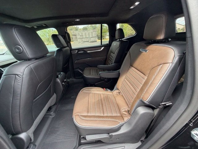 2026 GMC Acadia Denali Ultimate - Photo 15