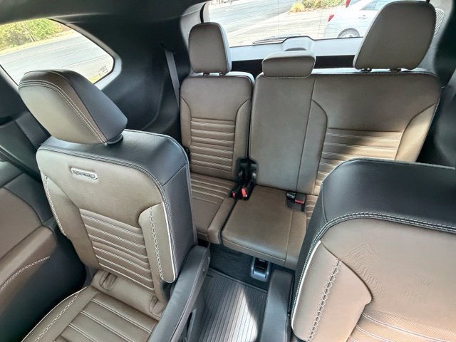 2026 GMC Acadia Denali Ultimate - Photo 16