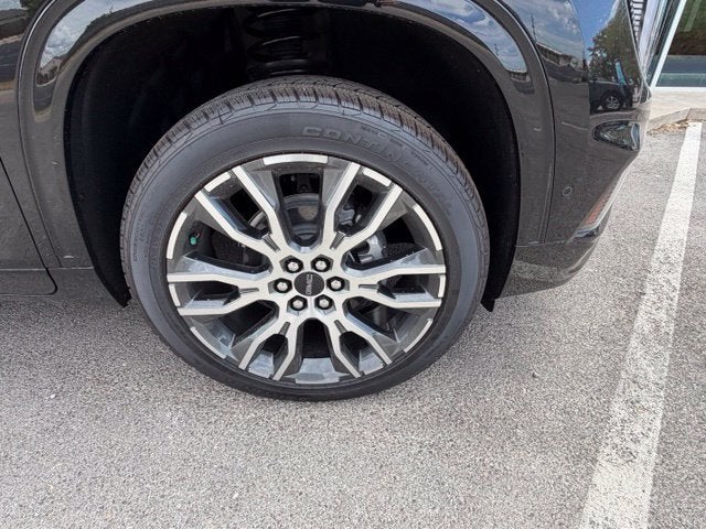 2026 GMC Acadia Denali Ultimate - Photo 3