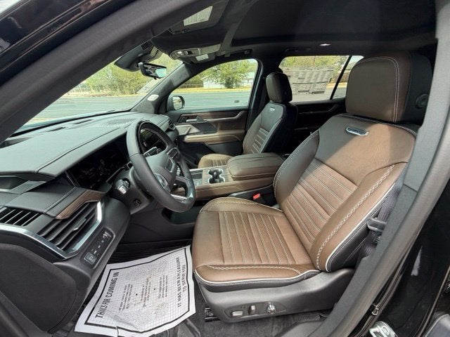 2026 GMC Acadia Denali Ultimate - Photo 5