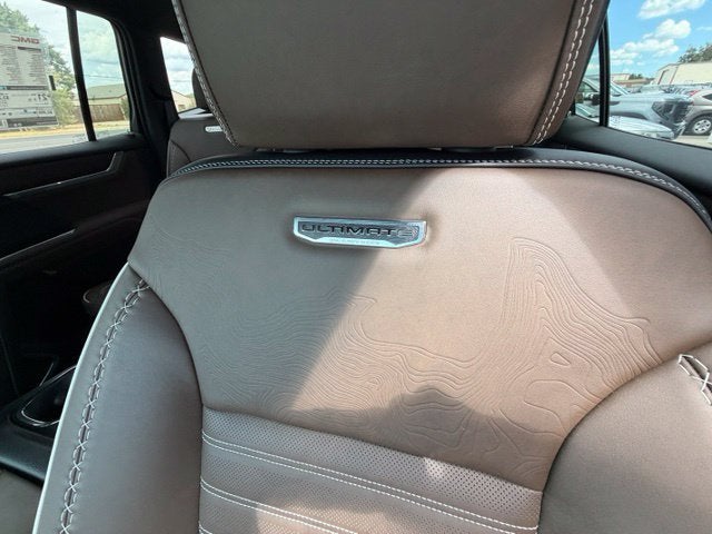 2026 GMC Acadia Denali Ultimate - Photo 6