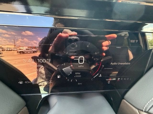 2026 GMC Yukon Denali Ultimate - Photo 10