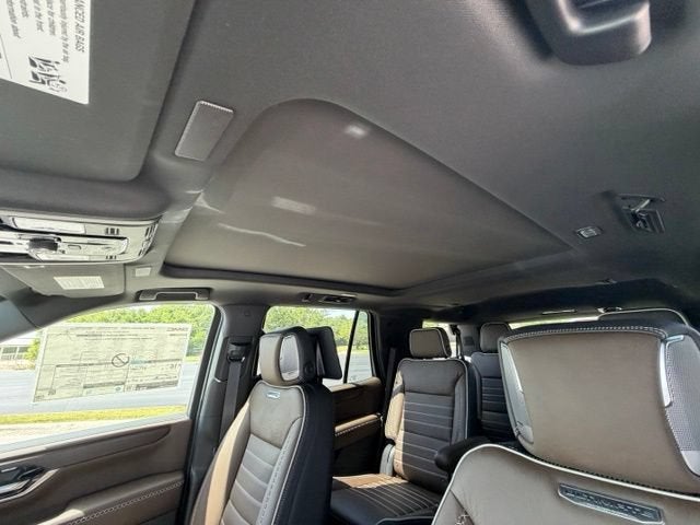 2026 GMC Yukon Denali Ultimate - Photo 15