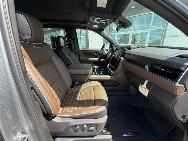 2026 GMC Yukon Denali Ultimate - Photo 24