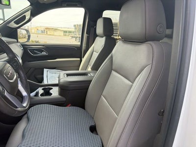 2022 GMC Yukon XL SLT