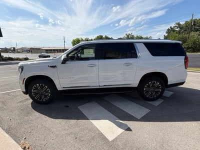 2026 GMC Yukon XL Elevation