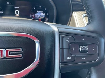 2024 GMC Yukon XL SLT
