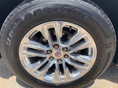 2024 GMC Yukon XL SLT