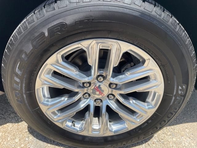 2024 GMC Yukon XL SLT