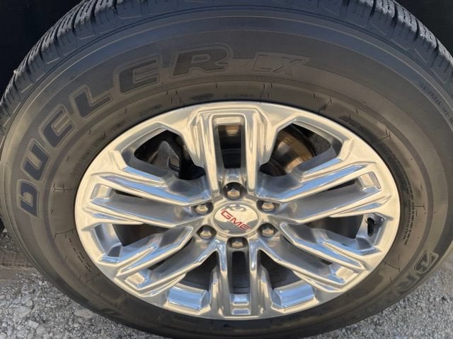 2024 GMC Yukon XL SLT