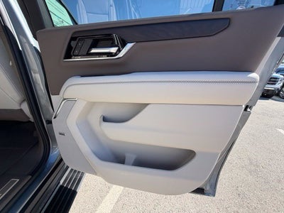 2027 GMC Yukon XL Denali