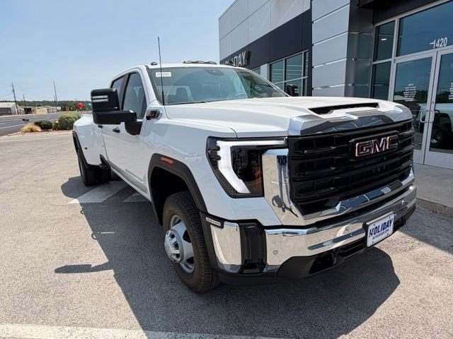 2026 GMC Sierra 3500 HD Pro DRW