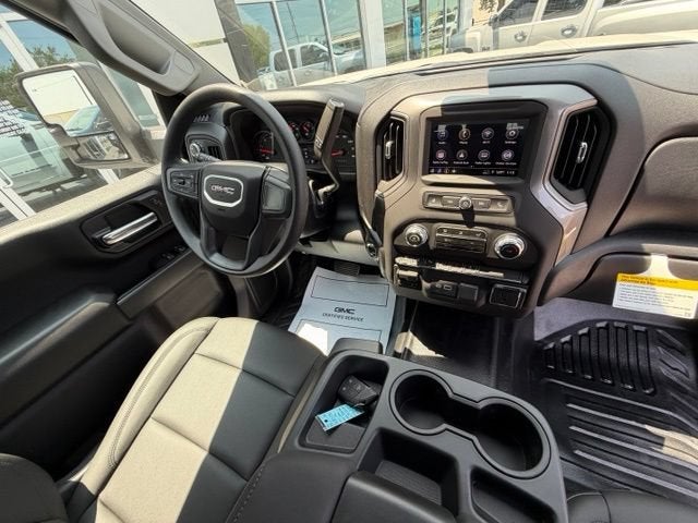 2026 GMC Sierra 3500 HD Pro DRW