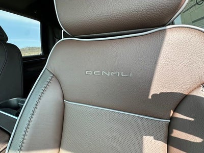 2026 GMC Sierra 3500 HD Denali DRW