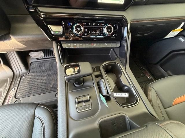 2026 GMC Sierra 1500 AT4 - Photo 13