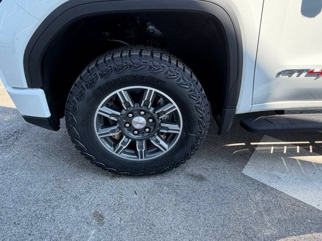 2026 GMC Sierra 1500 AT4 - Photo 33