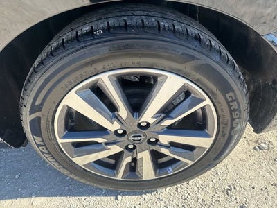 2023 Nissan Versa SV