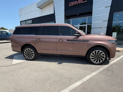 2025 Lincoln Navigator L Black Label