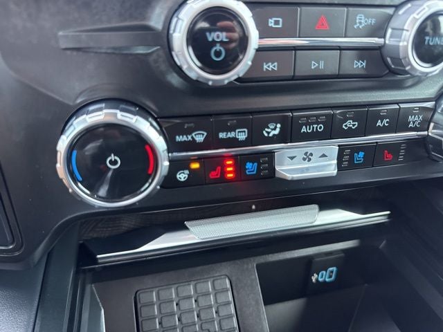 2025 Ford F-250SD Platinum