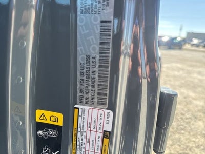 2025 Jeep Gladiator Nighthawk