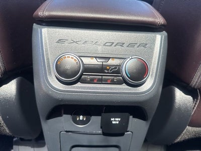 2025 Ford Explorer Platinum